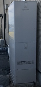 本日もエコキュート工事